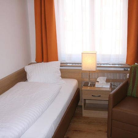 Weinhotel Rieder พอยส์ดอร์ฟ ภายนอก รูปภาพ